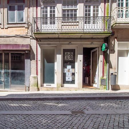 Lovelystay - Dirk Apartment - Almada 4º F Porto Buitenkant foto