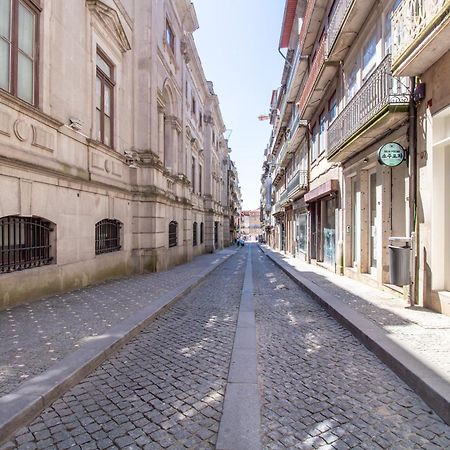 Lovelystay - Dirk Apartment - Almada 4º F Porto Buitenkant foto